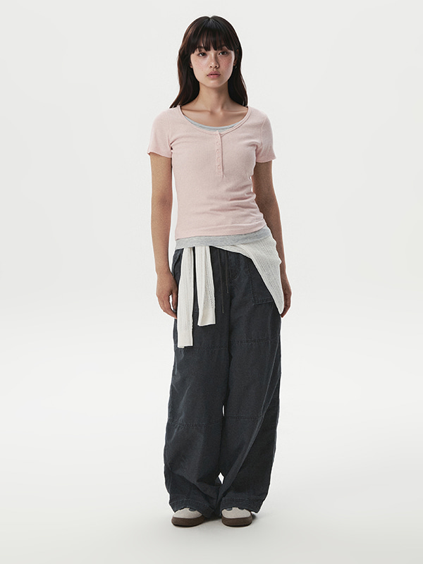 WHOAU Quần dài nữ  Pigmented Nylon Pants (F)_WHTAG2432F