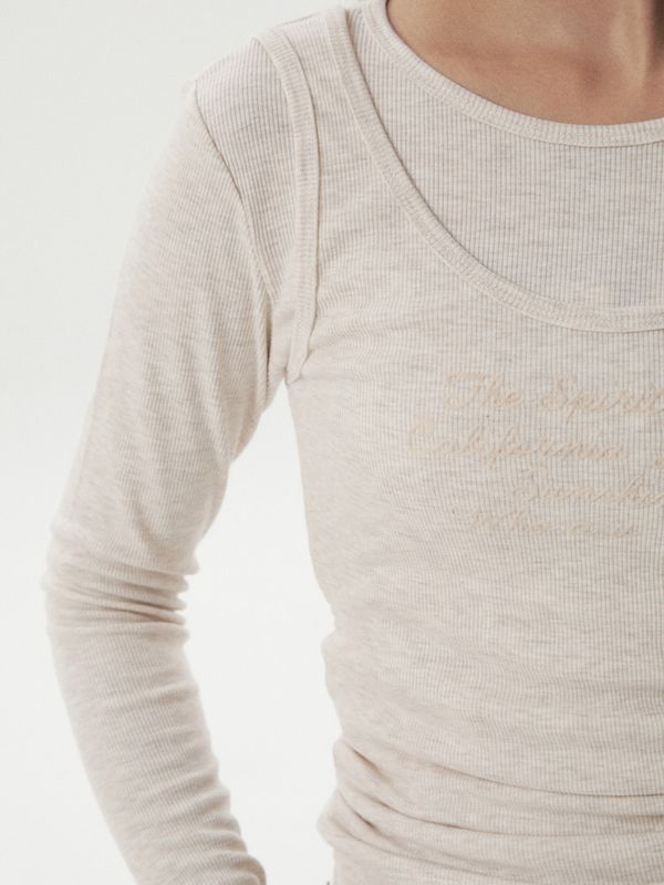 WHOAU Áo thun nữ Lettering 2-way Layered T-shirt(F)_WHLAGB865F