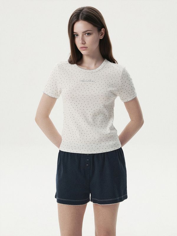WHOAU Áo thun nữ Feminine Picot T-Shirt_WHRAG2531F