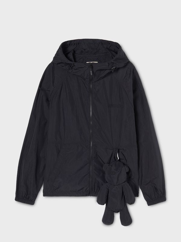 Steve Packable Windbreaker