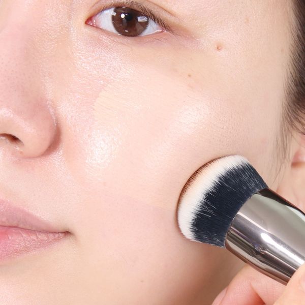 Kem nền cao cấp Javin De Seoul chai thủy tinh, cho lớp nền lì mịn, kiềm dầu - Wink Foundation