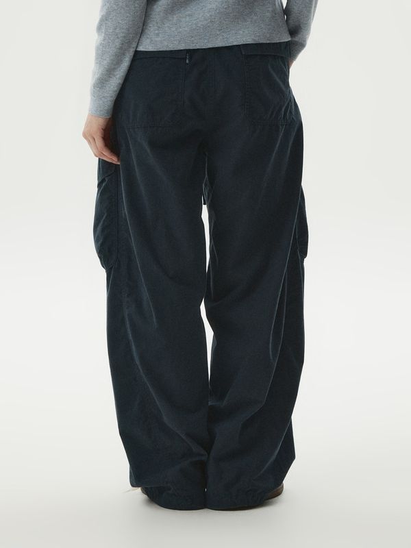 WHOAU Quần dài Wide Cotton Nylon Cargo Pants(F)_WHTAG3821F