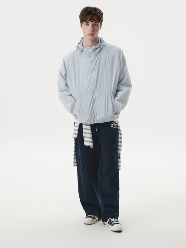 Steve Packable Windbreaker
