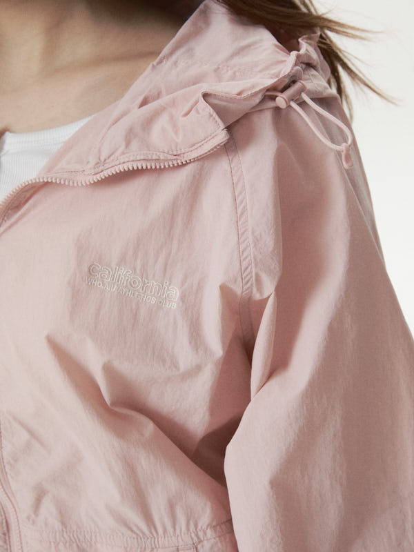 Steve Packable Windbreaker