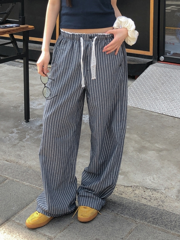 WHOAU Quần dài Seersucker Stripe Pants_WHTAG2431F