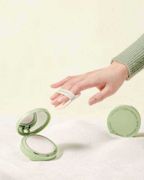 Phấn phủ Greenery không màu Javin De Seoul giúp làm mịn da và kiềm dầu (có kèm bông tán và cọ phủ)