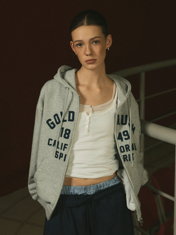 WHOAU Áo khoác nỉ Signature Patch Zip-up Hoodie_WHMZGB911U