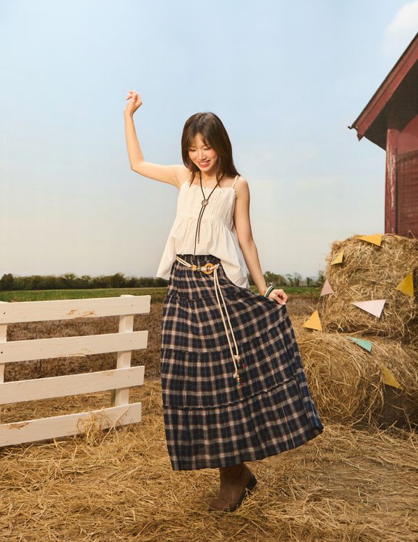 WHOAU Chân váy Meichan Asymmetric Long Plaid Skirt_WHWHG2573B