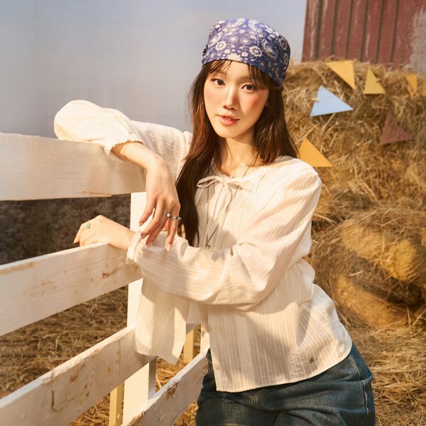 WHOAU Áo kiểu nữ Meichan Bow-Tie Blouse_WHYAG2592B
