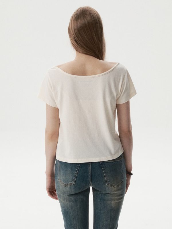 WHOAU Áo thun nữ Rock Music One-Shoulder T-shirt(F)_WHRPGB763F