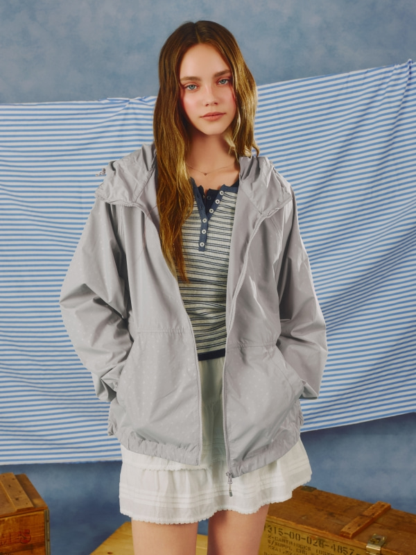 Steve Packable Windbreaker