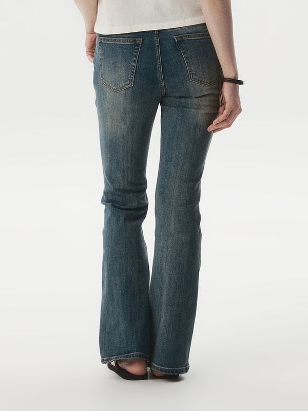 WHOAU Quần jeans nữ Slim Bootscut Denim(F)_WHTJGB811F