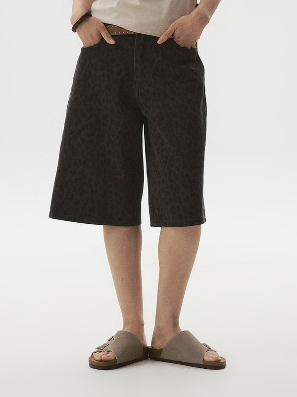 WHOAU Quần ngắn Leopeard Bermuda Pants_WHTHGB771F