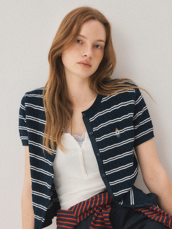 WHOU Áo len Steve R-neck Cable Short Sleeve Cardigan_WHCKG2412F