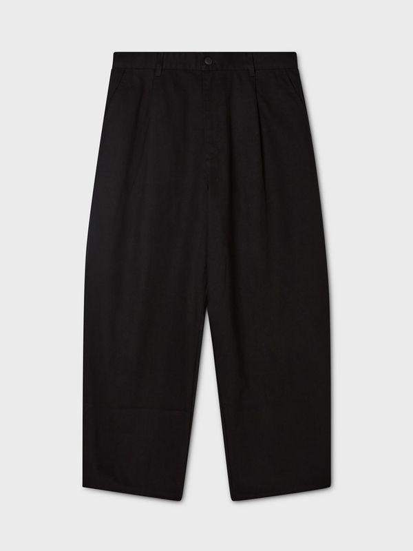 WHOAU Quần ống cong Curved Fit Cotton Pants (M)_WHTAG2581M