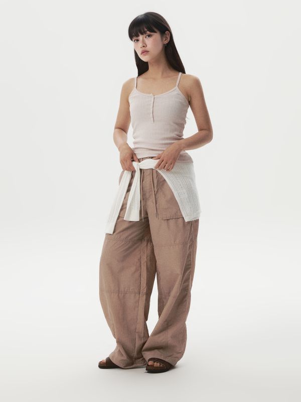 WHOAU Quần dài nữ  Pigmented Nylon Pants (F)_WHTAG2432F