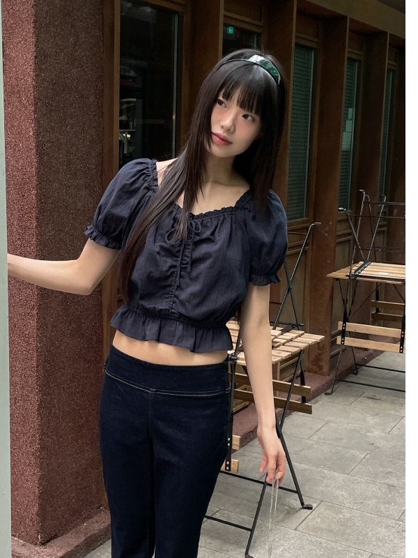 WHOAU Áo tay phồng Dobby Shiring Blouse_ WHBLG2521F