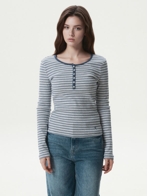 WHOAU Áo thun gân tay dài nữ Ribbed Henry Neck Long Sleeve T-shirt_WHLAG2322F