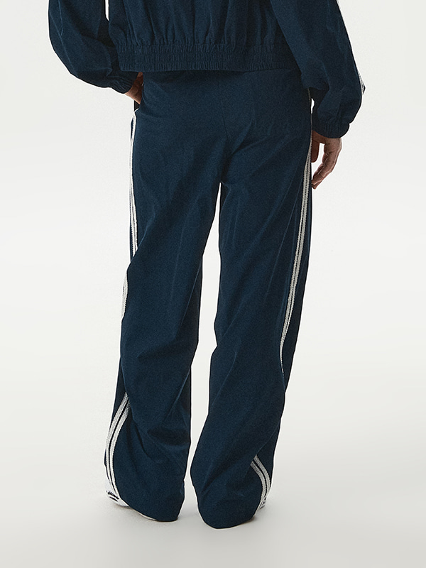 WHOAU Quần nữ Eyelet Pants(Set-up)_WHTAG2364F