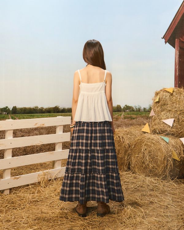WHOAU Áo hai dây Meichan Ribbon Sleeveless Blouse Sheen_WHYAG2566B