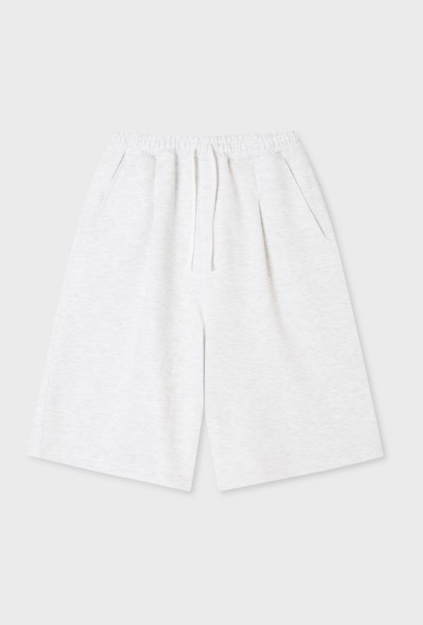 Bermuda One Tuck Half Pants