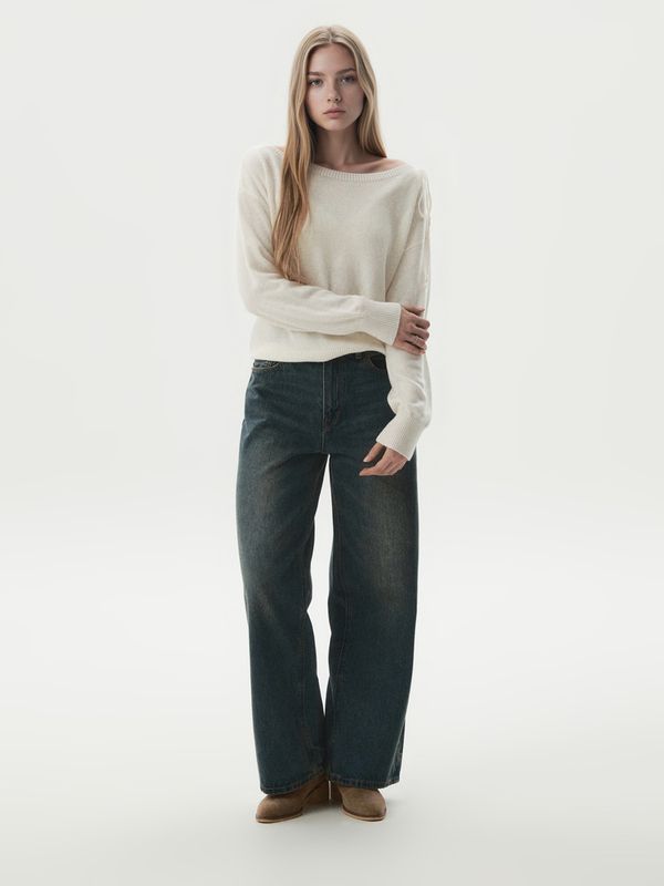 WHOAU Áo len Off-Shoulder Ribbon Pullover_WHKAGB938F